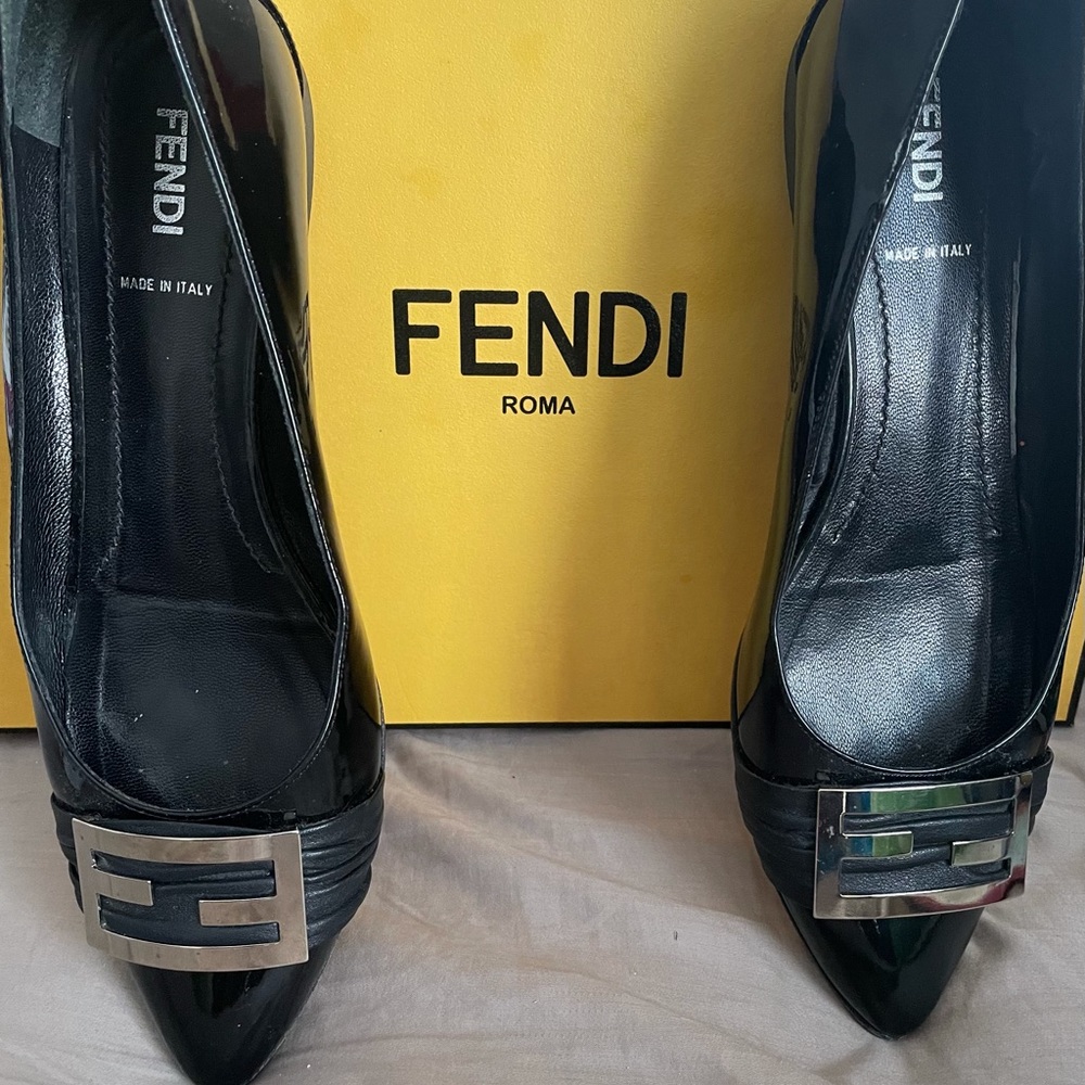 Fendi Patent Flats